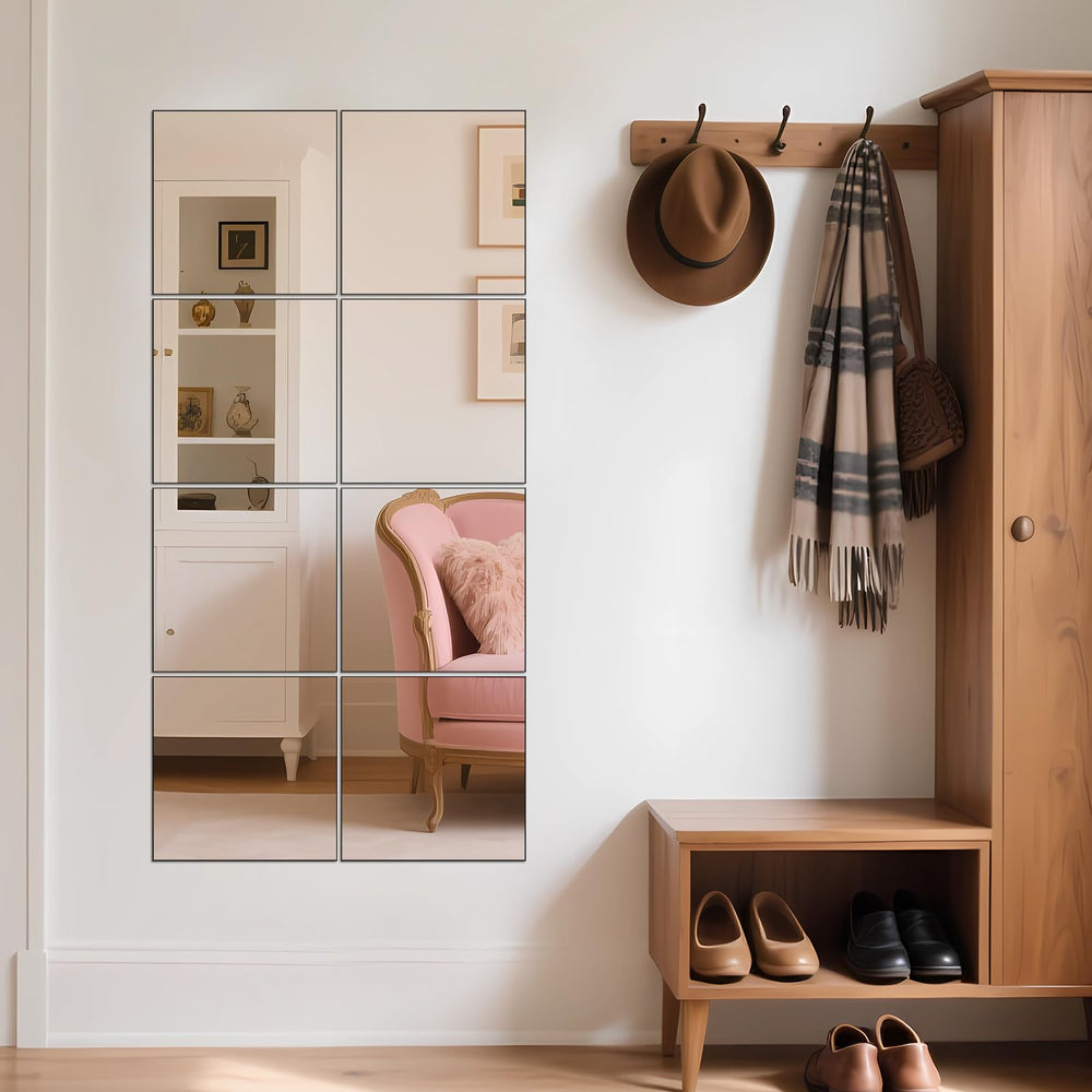 Ruomeng miroir en situation dans une chambre illuminant l'espace et agrandissant visuellement