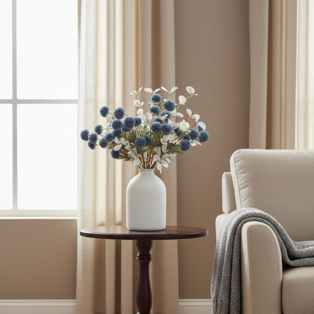 RyddeligHome vase blanc placé à côté d'un objet pour montrer l'échelle