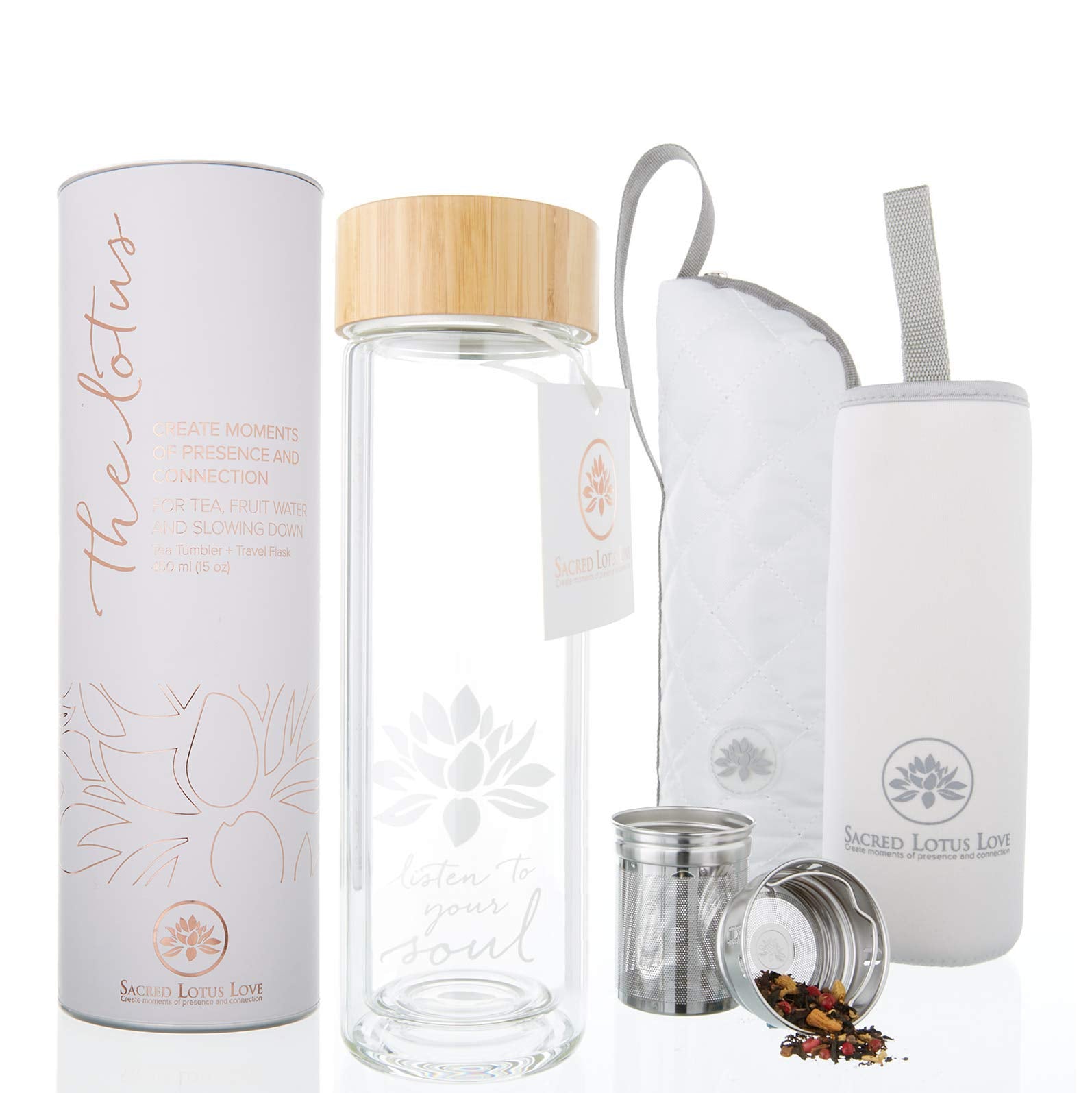 sacred lotus love tumbler rempli d'eau fruitée et thé, infusion visuelle appétissante