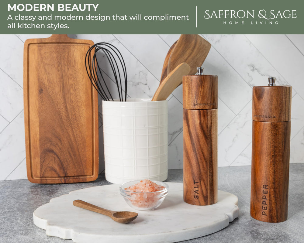 Saffron & Sage Home Living moulin en usage sur table facilité de broyage
