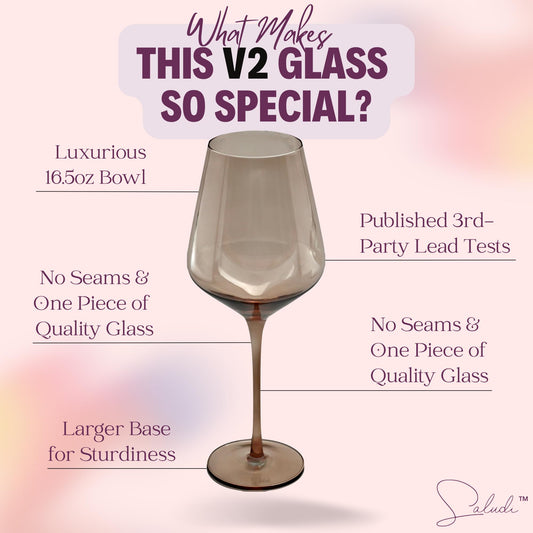 Saludi gros plan montrant texture de verre soufflé, finition lisse et durable
