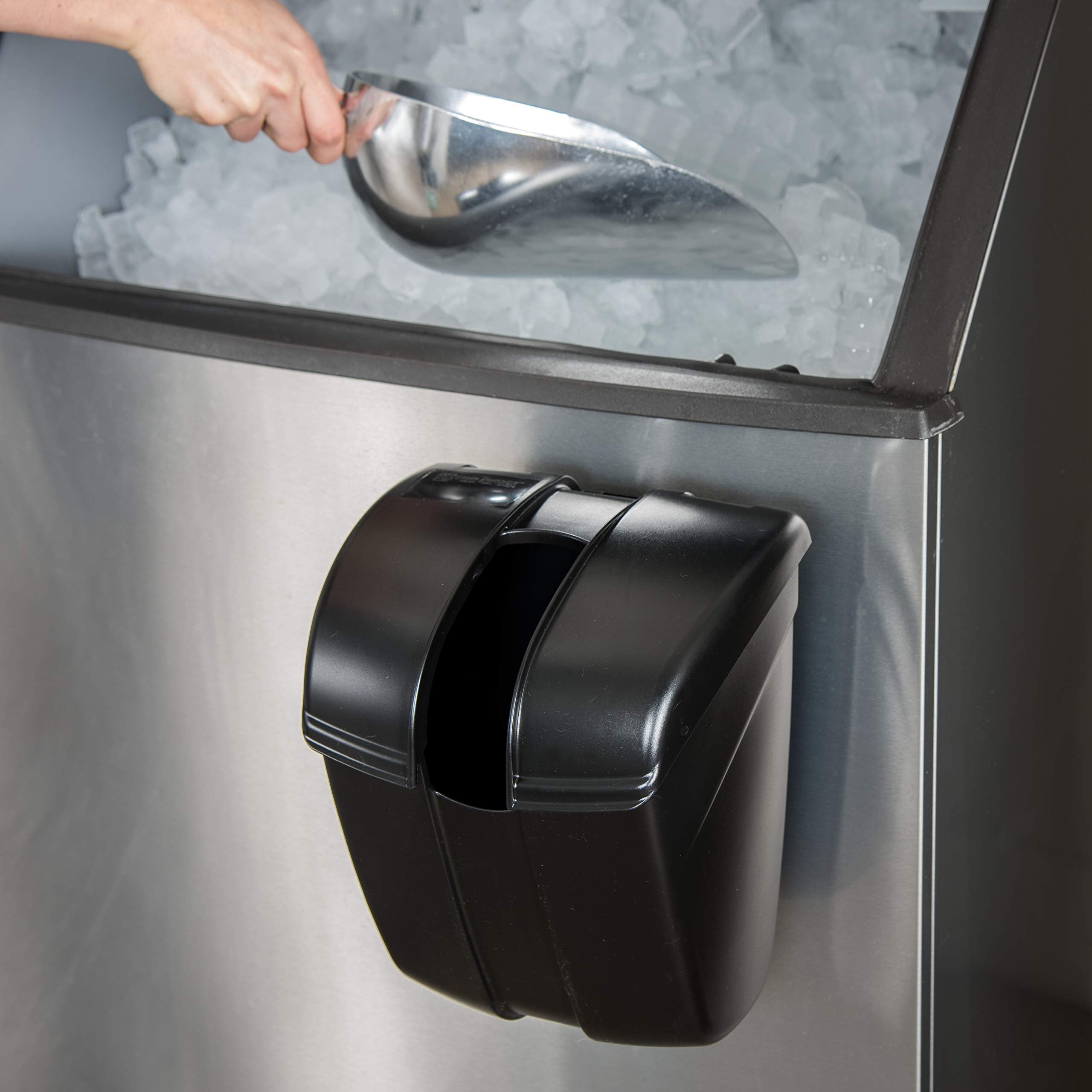 San Jamar Saf-T-Ice intérieur avec pelle, accessibilité rapide en service