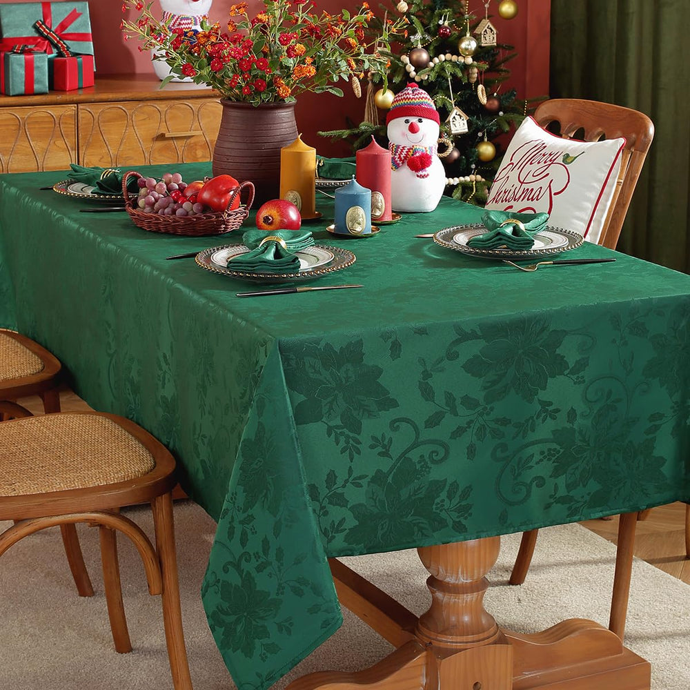 SASTYBALE détail jacquard poinsettia montrant relief décoratif