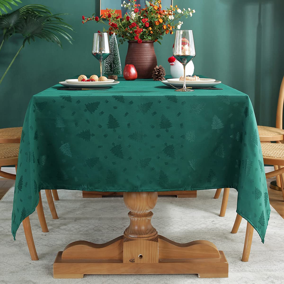 SASTYBALE nappe posée sur table décor de Noël élégant