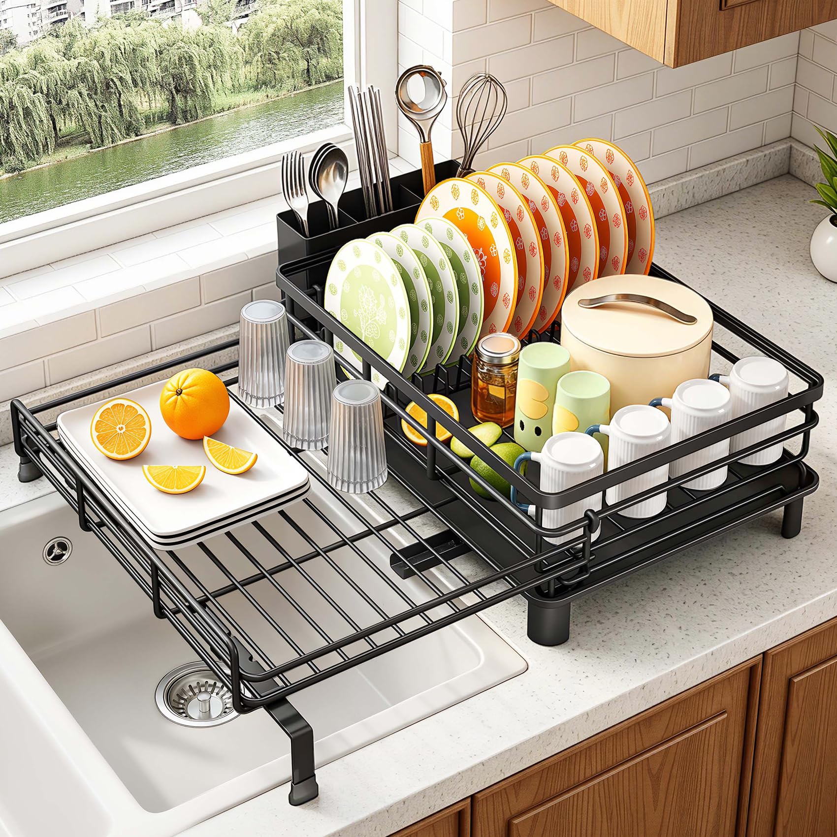 SAYZH égouttoir installé dans une cuisine moderne illustrant gain d'espace