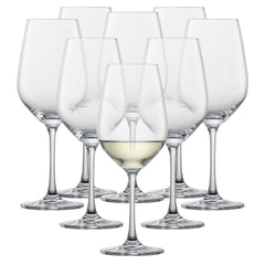 SCHOTT ZWIESEL verre Forté face montrant silhouette élégante et service raffiné