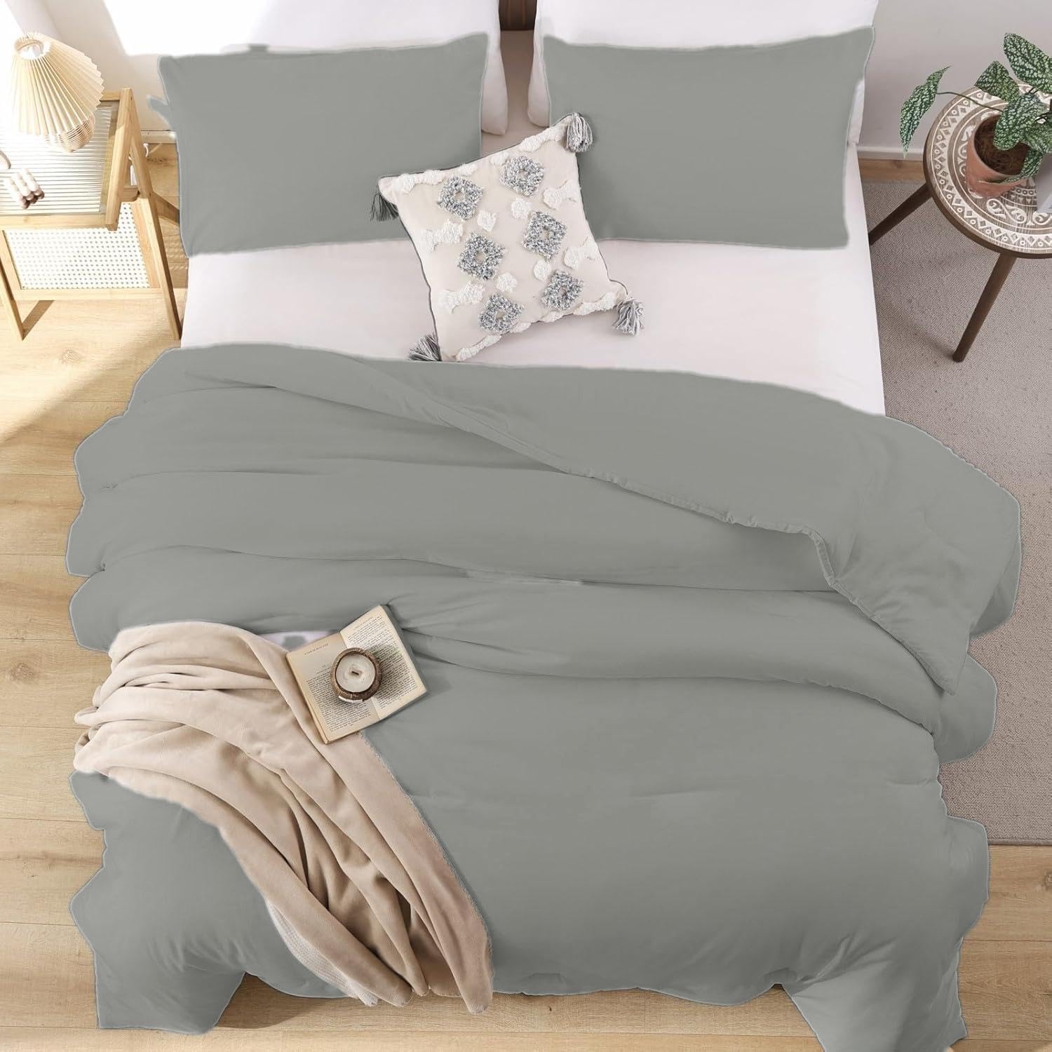 SDIII couette sur lit illustrant aspect léger et esthétique apaisante