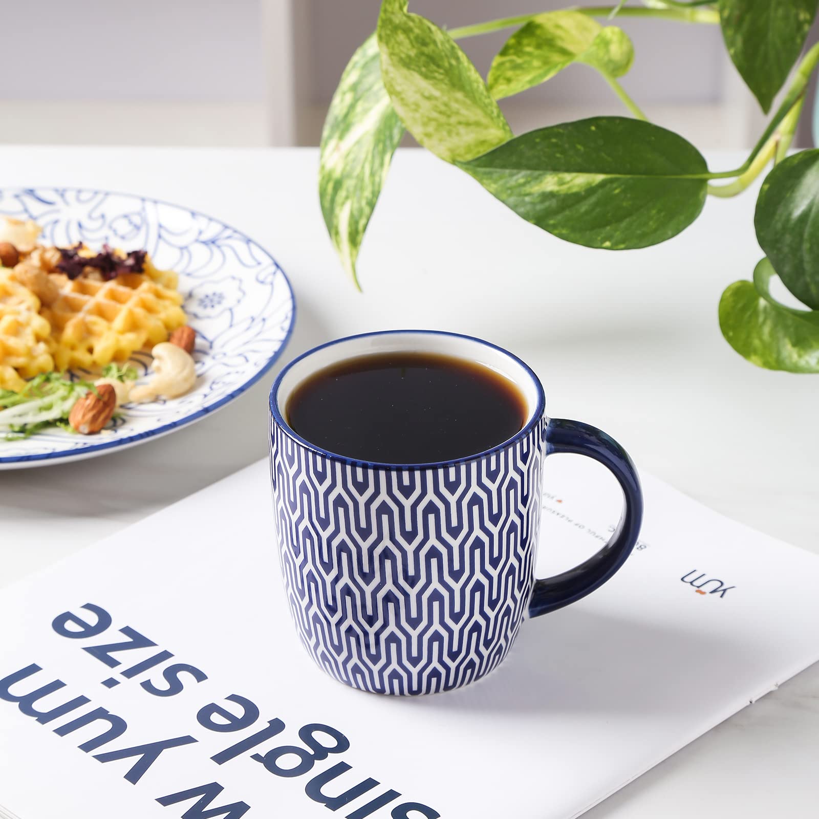 Selamica mise en scène cuisine présentant mugs comme cadeau décoratif