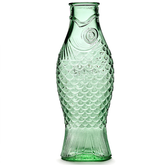 Serax carafe face avant montrant design élégant et praticité