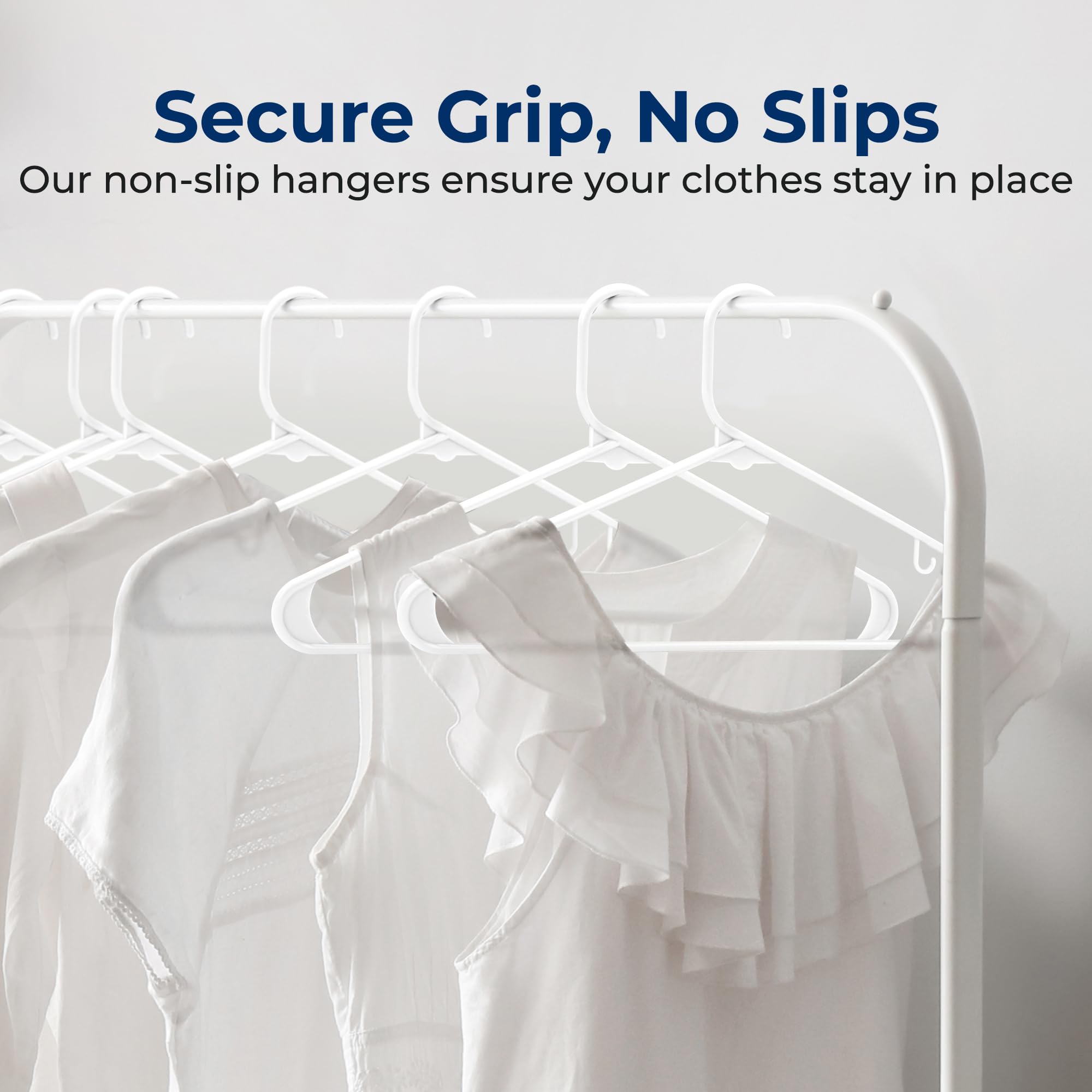 SereneLife cintres en usage dans dressing pour organisation rapide