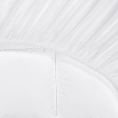 Serta gros plan garnissage douillet imitation duvet confort sans plumes