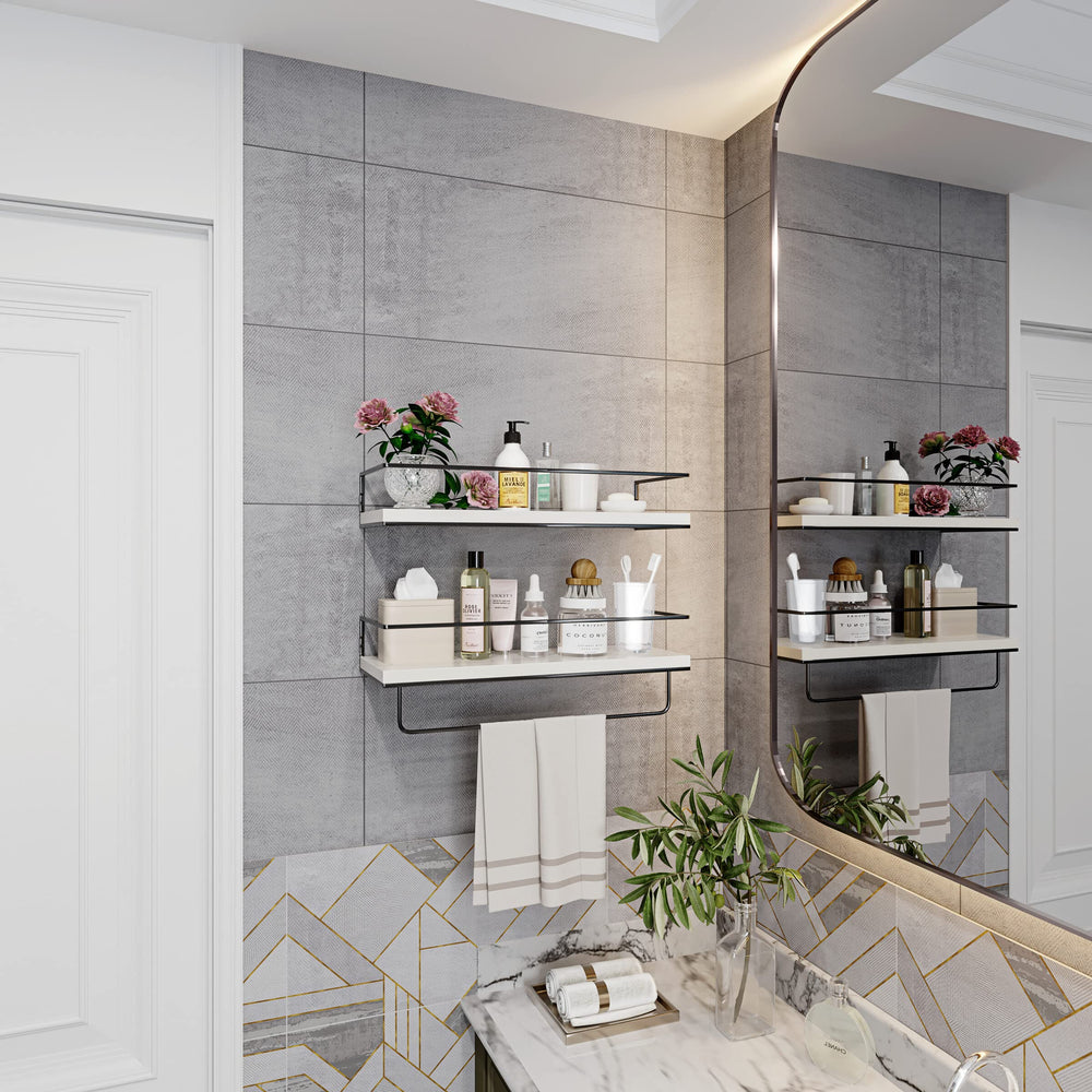 Shario étagère blanche gros plan sur texture bois et finition durable