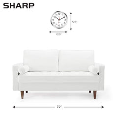 Sharp horloge en situation bureau calme sans tic-tac