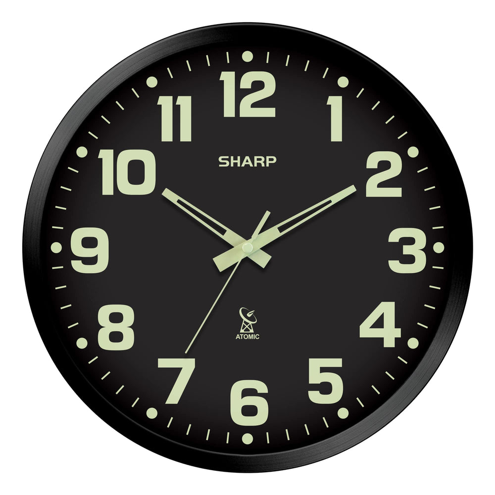 Sharp horloge murale vue de face lisibilité immédiate