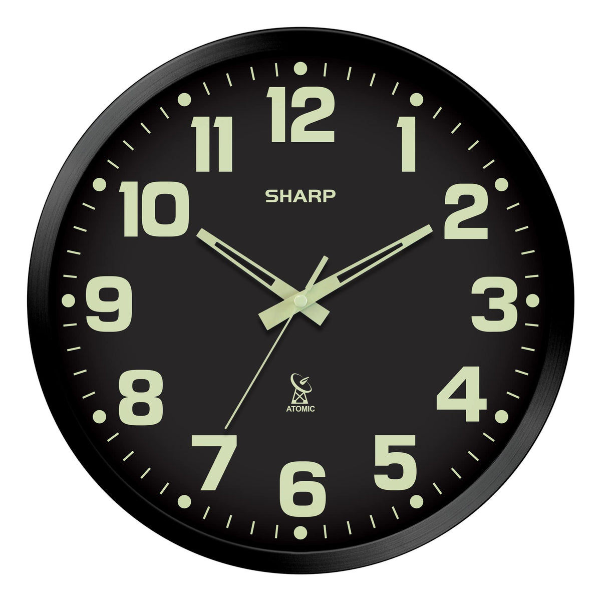 Sharp horloge murale vue de face lisibilité immédiate