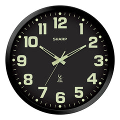 Sharp horloge murale vue de face lisibilité immédiate