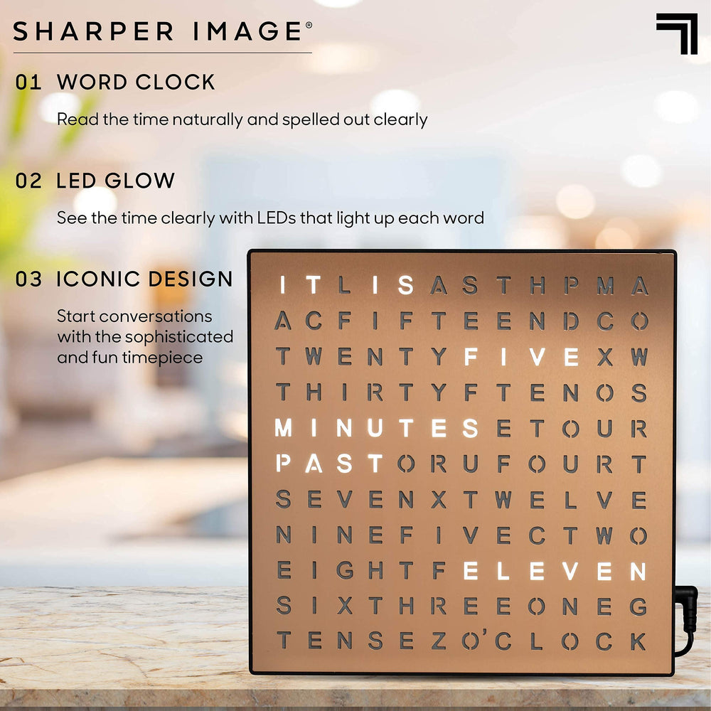 Sharper Image horloge posée sur étagère apporte modernité bureau