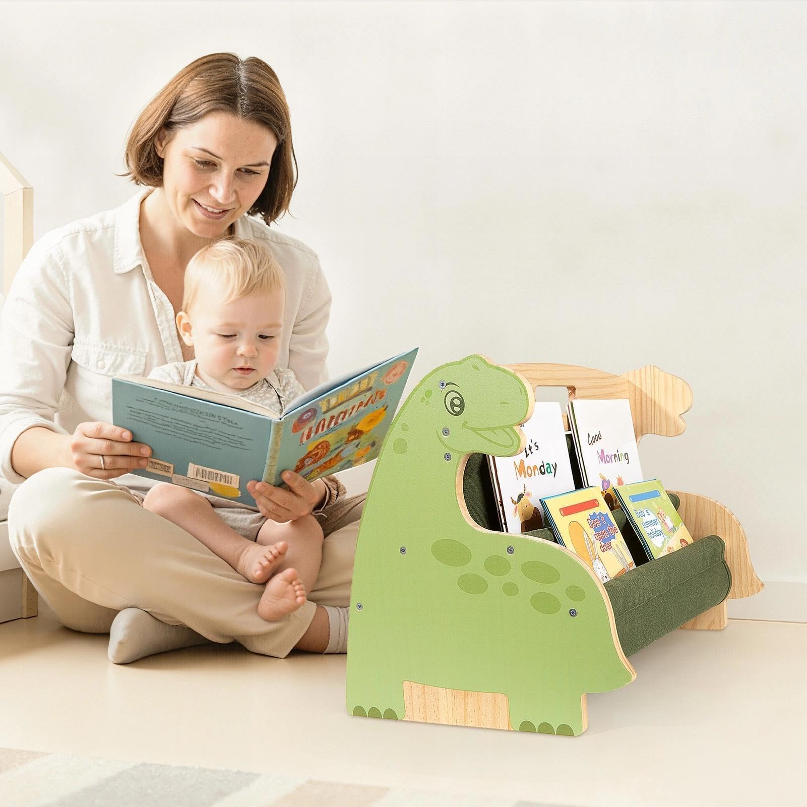 SheSeek bibliothèque installée dans une chambre créant coin lecture organisé et ludique