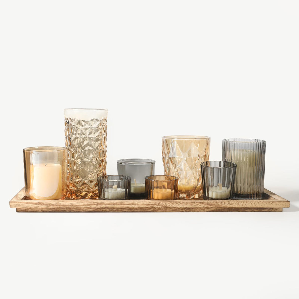 SHOHAYTO plateau bois face montrant ensemble et équilibre décoratif