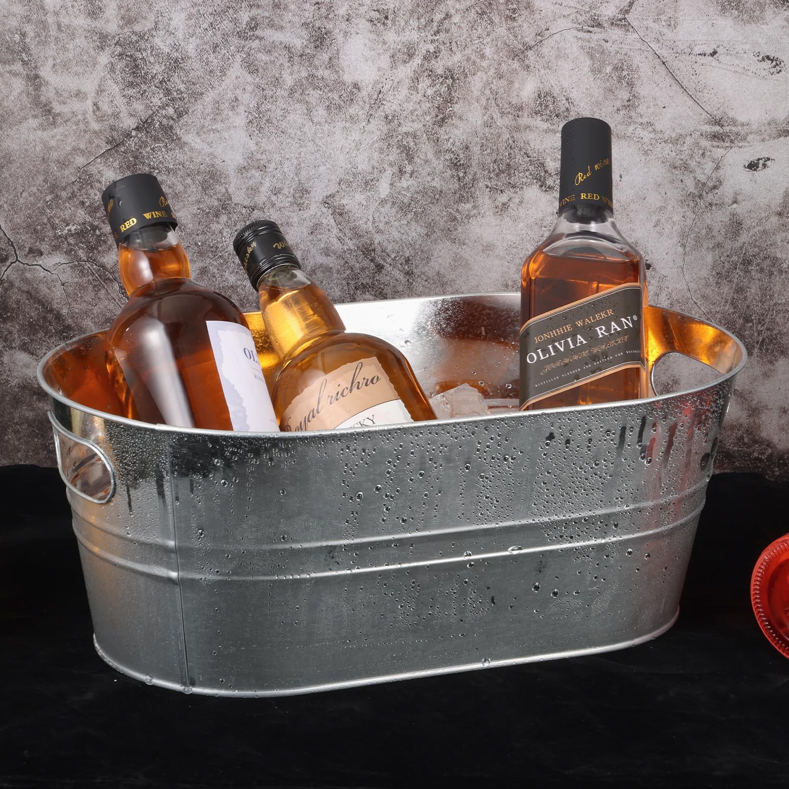 Sibosen seau rempli de bouteilles et glace pour refroidir rapidement