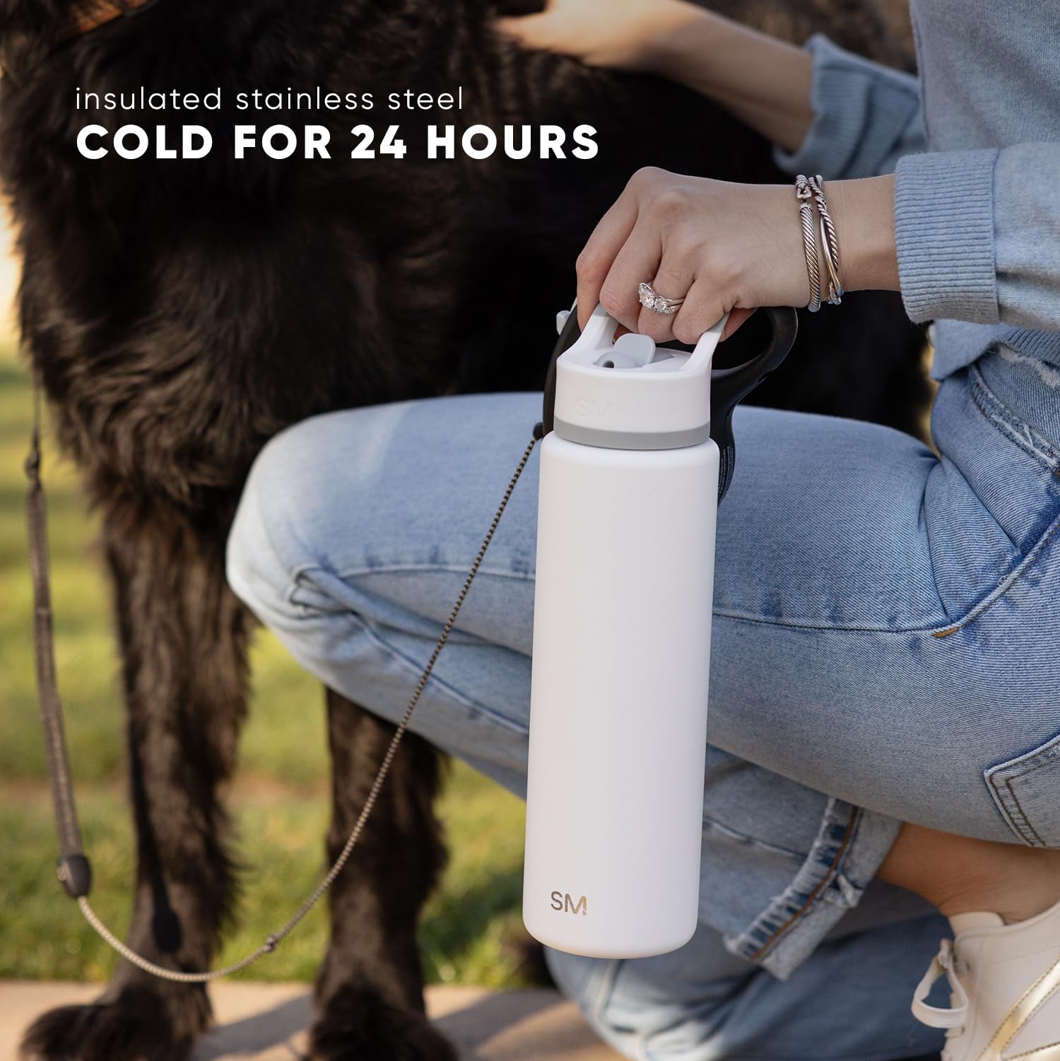 Simple Modern profil 30oz dans un porte-gobelet de voiture, compatibilité