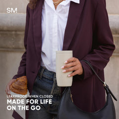 Simple Modern mug en main durant trajet, pratique et compatible porte-gobelet