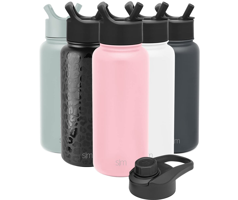 Simple Modern Summit comparaison d’échelle 32oz montrant capacité et format portable