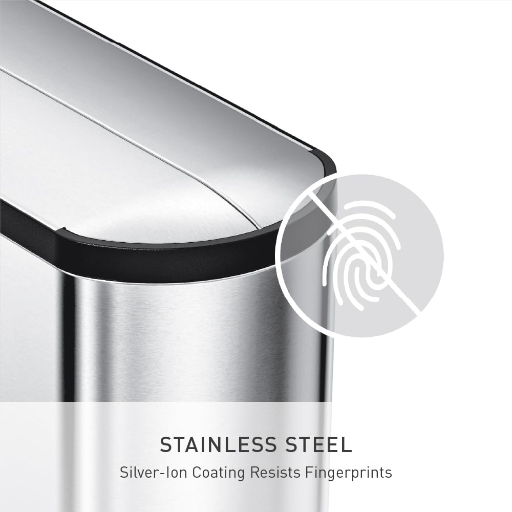 simplehuman comparaison d’échelle montrant la taille compacte, choix adapté
