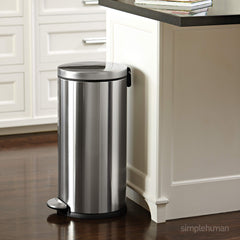 simplehuman pédale en acier durable illustrant robustesse et longévité
