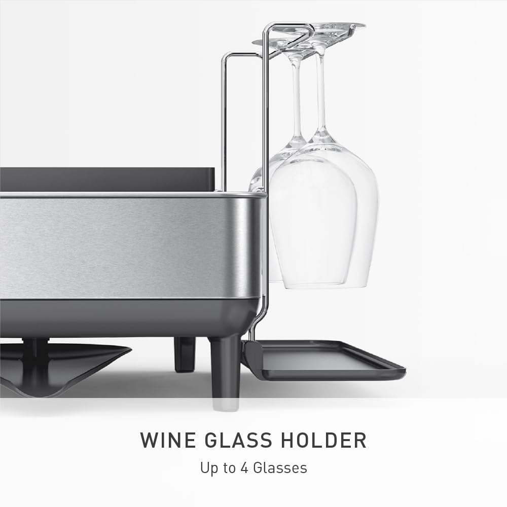 simplehuman gros plan fils silicone protégeant la vaisselle délicate