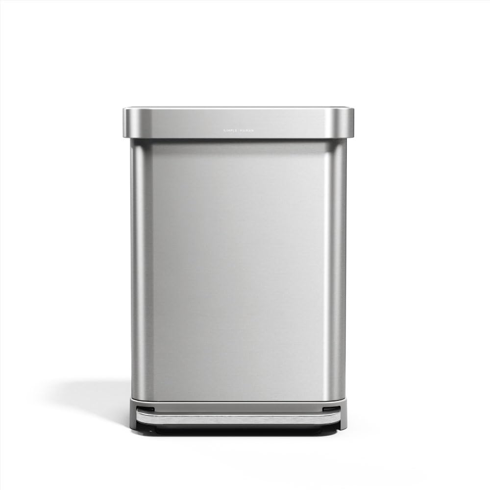 simplehuman face avant de la poubelle 55L montrant design gain d'espace