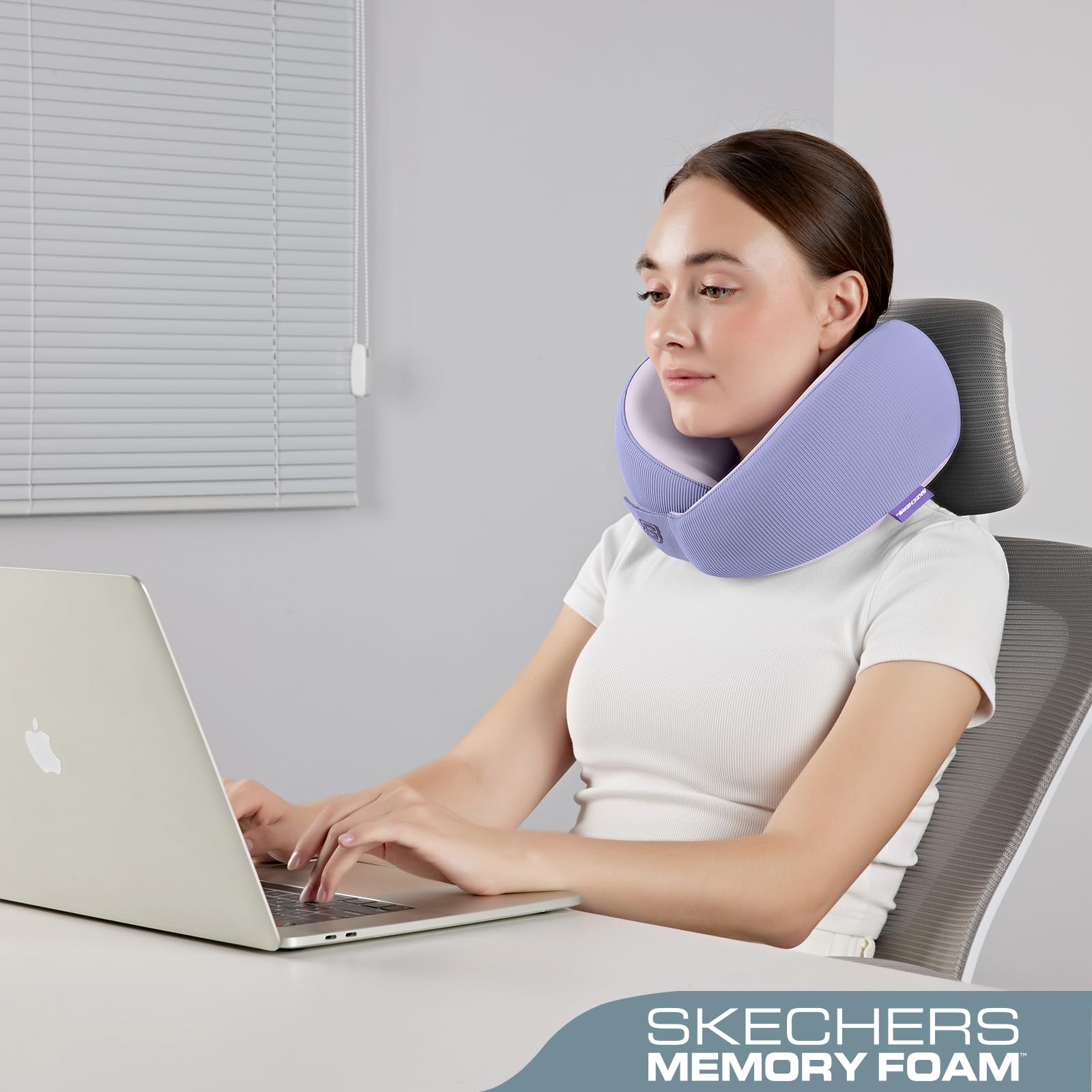Skechers coussin en usage avion soulage posture durant vol