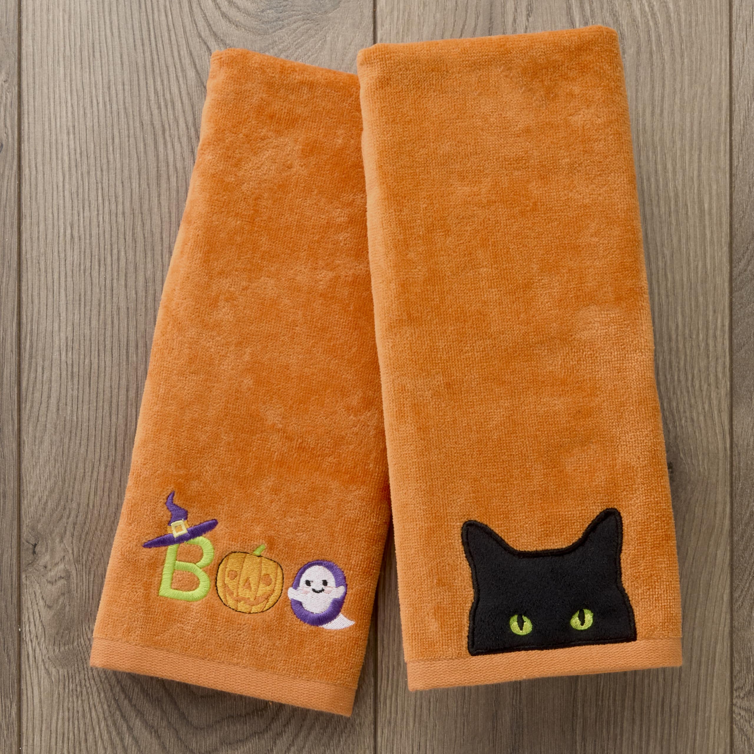 SKL Home serviette à côté d’un objet pour échelle, montre taille pratique