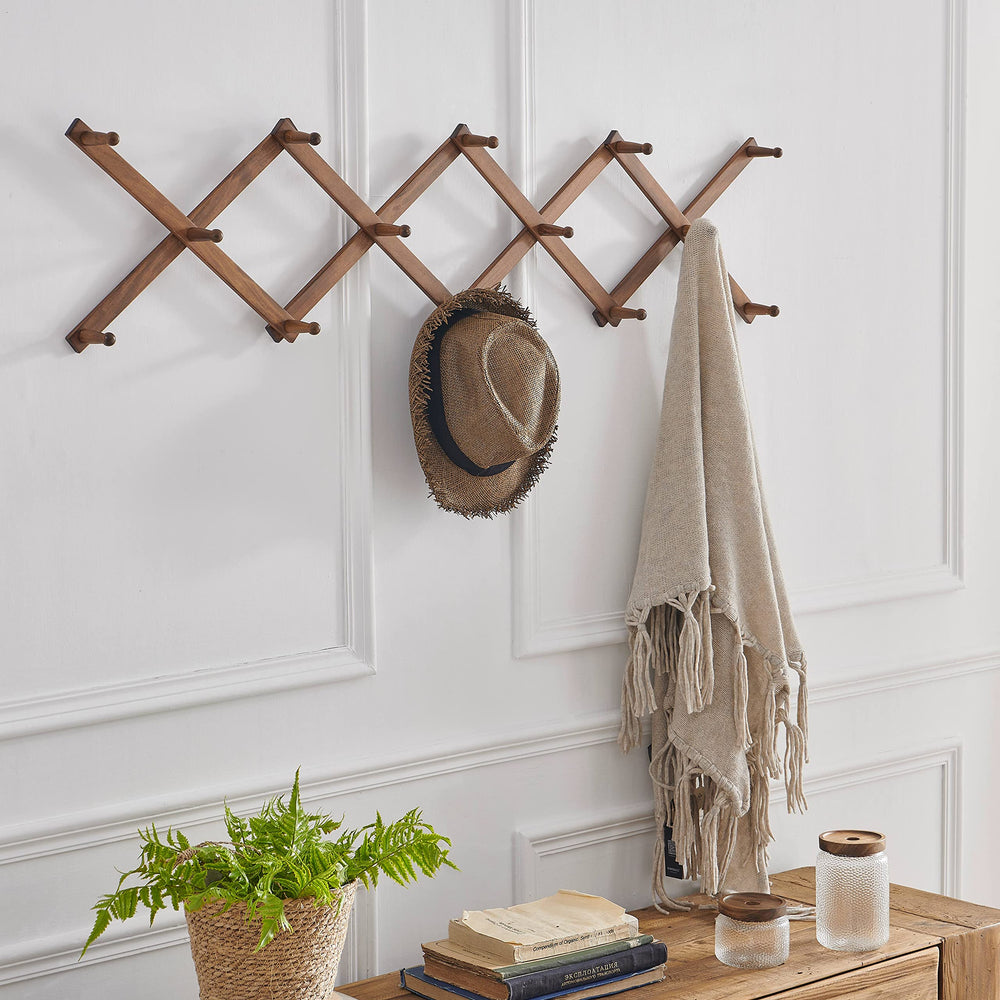SKOLOO gros plan tenon en bois, finition lisse et durable
