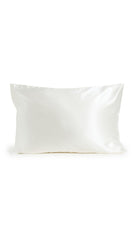 SLIP taie posée sur oreiller illustrant confort et maintien pendant le sommeil
