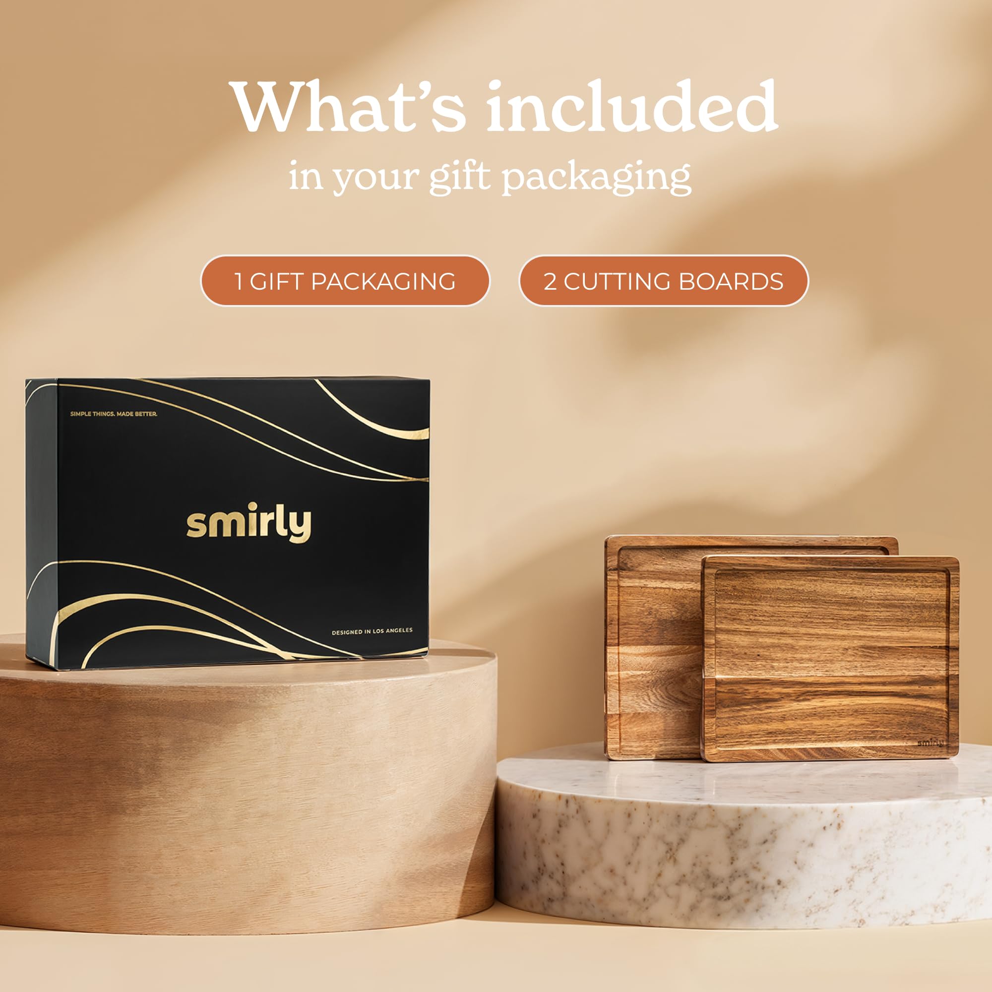 SMIRLY planche utilisée comme plateau de service élégant