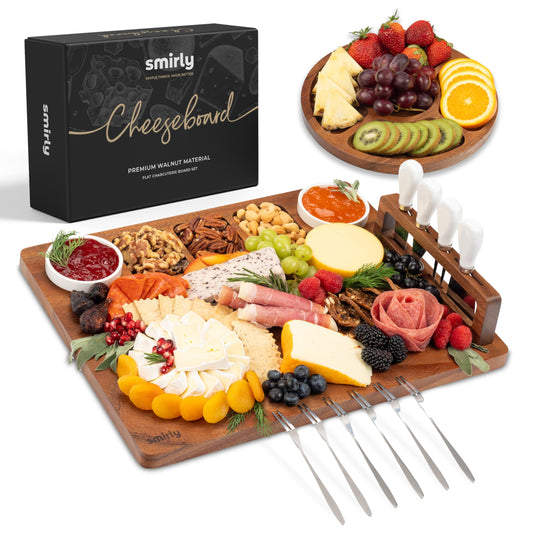 SMIRLY planche à charcuterie face avant présentant un agencement soigné pour réceptions