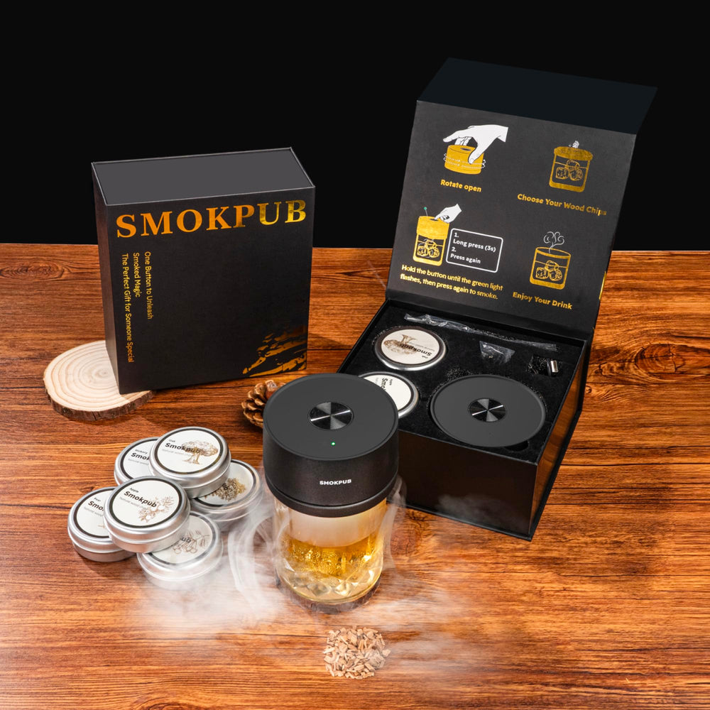 smokpub fumoir à l’échelle dans une main démontrant facilité de transport