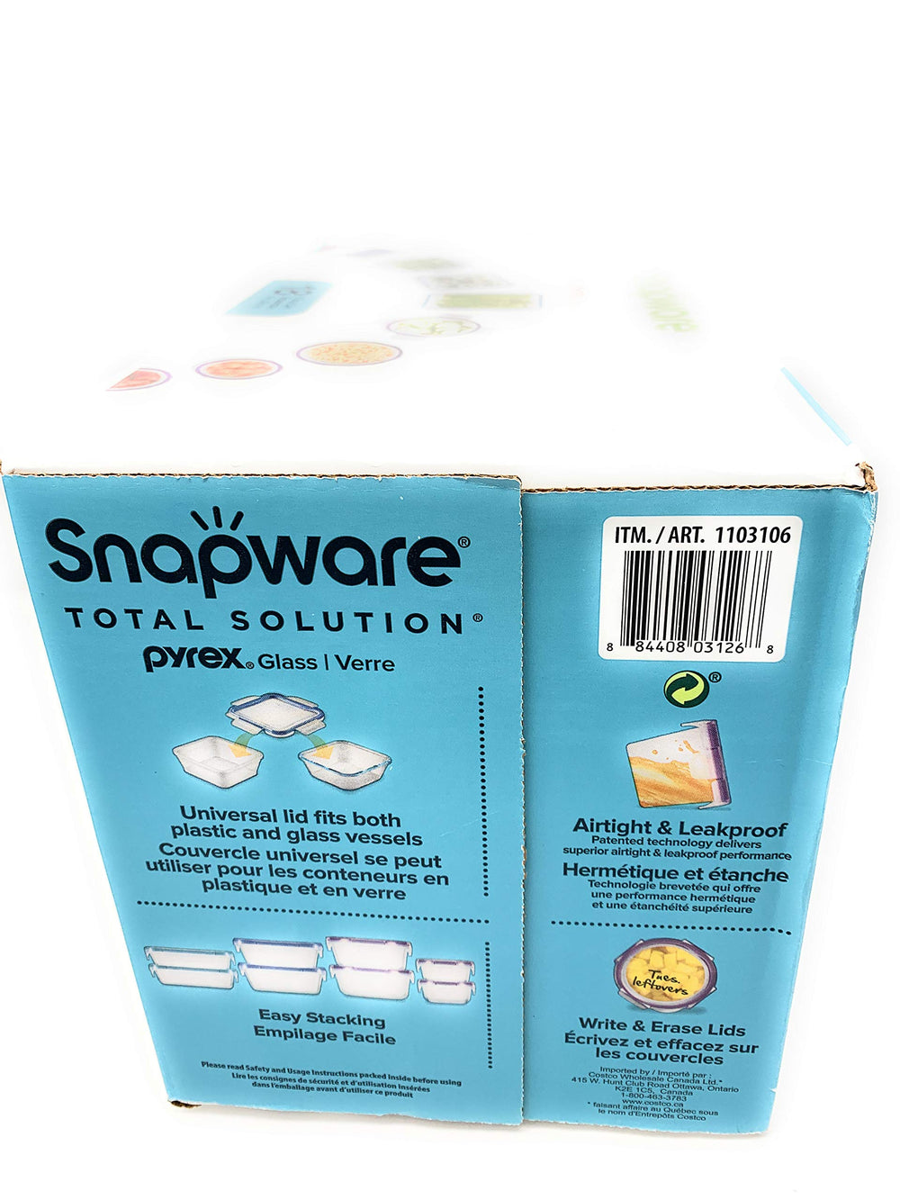 Snapware boîtes empilées dans le réfrigérateur illustrant gain de place et rangement ordonné