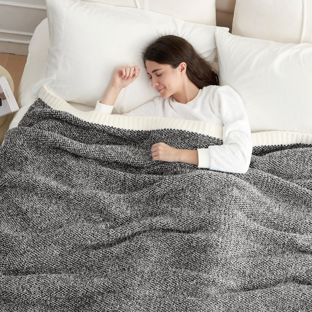 Snuggle Sac gros plan tricot microfibre révélant douceur durable