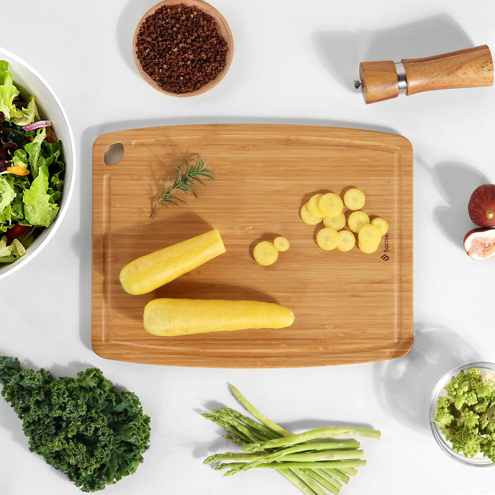 Socisen planche utilisée pour servir charcuterie et fromages élégamment