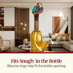 SONGBIRD SPECIALTIES bec en action sur bouteille, versement précis et propre