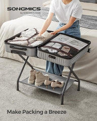 SONGMICS gros plan sur sangles nylon assurant maintien sûr de la valise