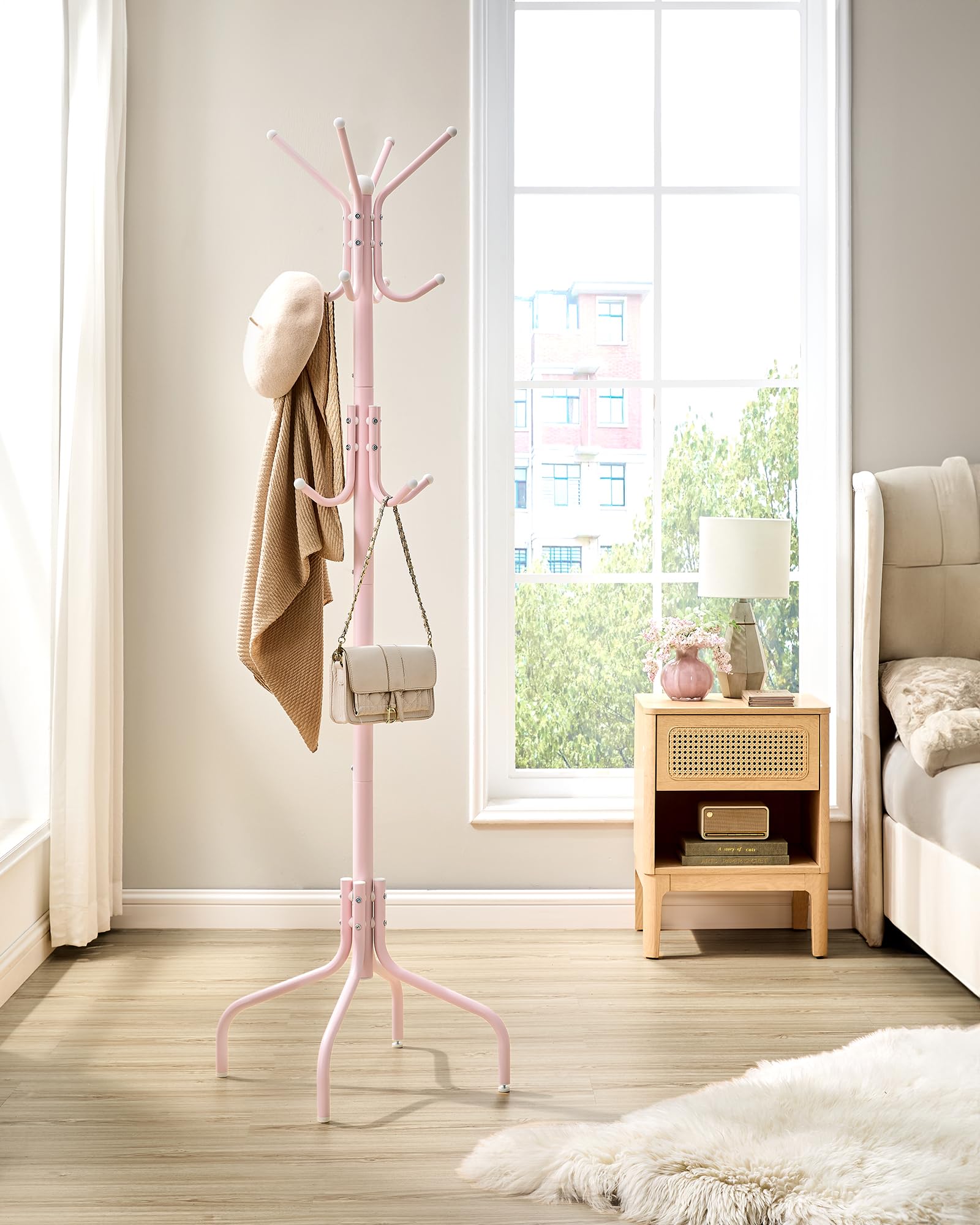 SONGMICS porte-manteau dans hall optimise espace et accueil