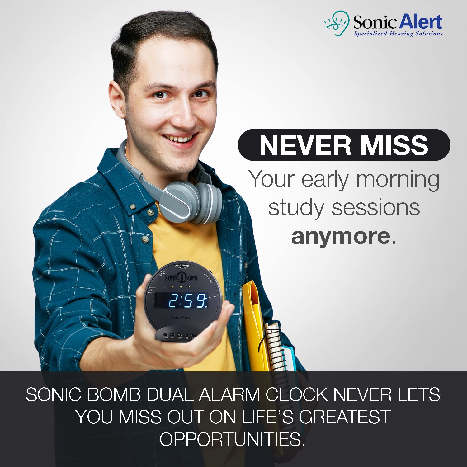 Sonic Alert Sonic Bomb posé dans chambre étudiante illustrant réveil fiable et discret