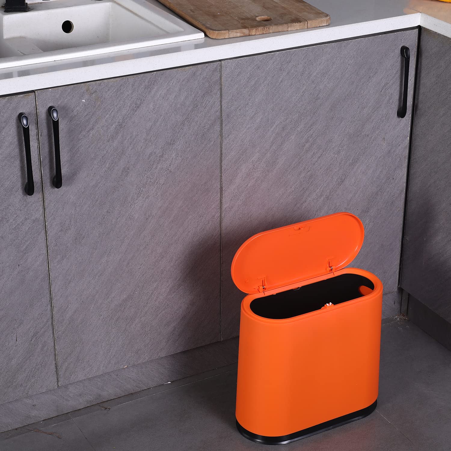 Sooyee corbeille utilisée dans une salle de bain compacte, solution pratique