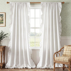 StangH vue frontale des rideaux à volants pour une ambiance shabby chic