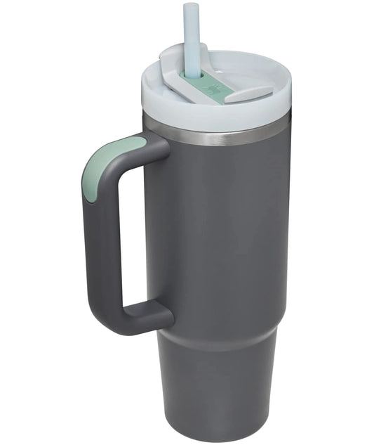 STANLEY détail du bouchon FlowState pour ouverture réglable et anti-fuite fiable