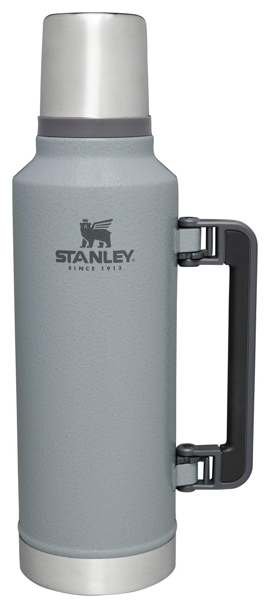 Stanley bouteille face avant hammertone pour durabilité et isolation