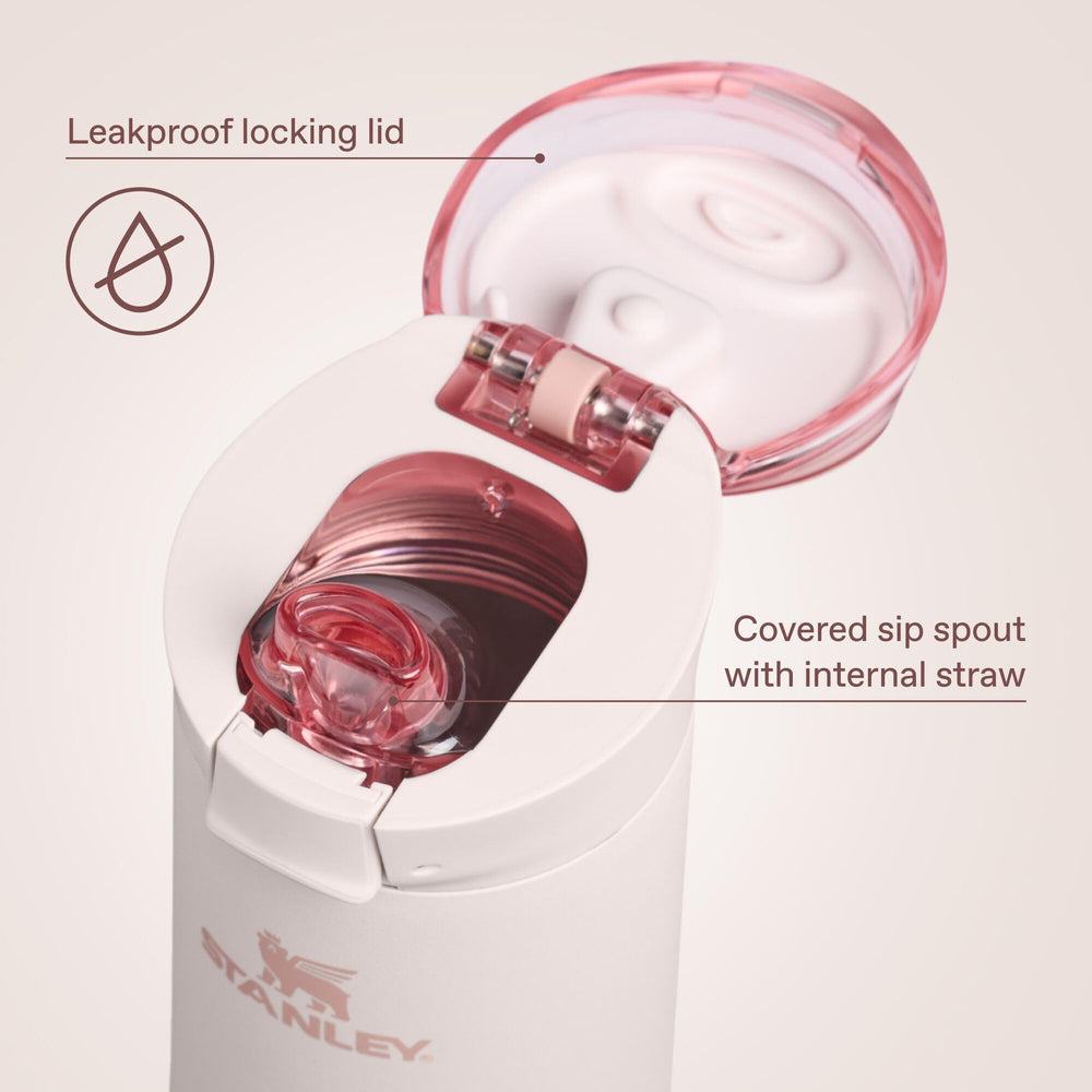 STANLEY Flowstate dans un sac illustrant la portabilité quotidienne